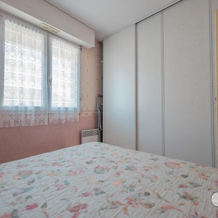 Appartement Plage Et Commerces, Balcon, Tout Confort - Fr-1-197-547 Ле-Сабль-д’Олон Экстерьер фото